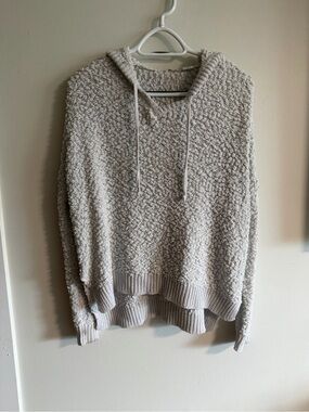 PRIV Cozy Hooded Popcorn Sweater